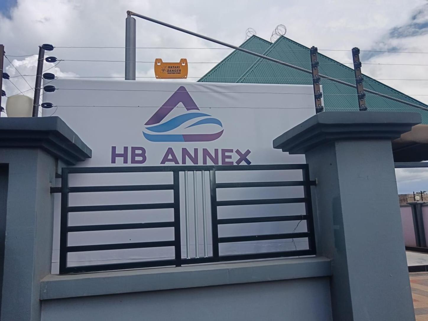 Hba Lodge Kahama Buitenkant foto